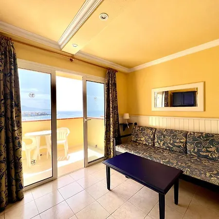 With Ocean Views In Playa Jardin, Puerto De La Cruz Apartment Puerto de la Cruz (Tenerife)